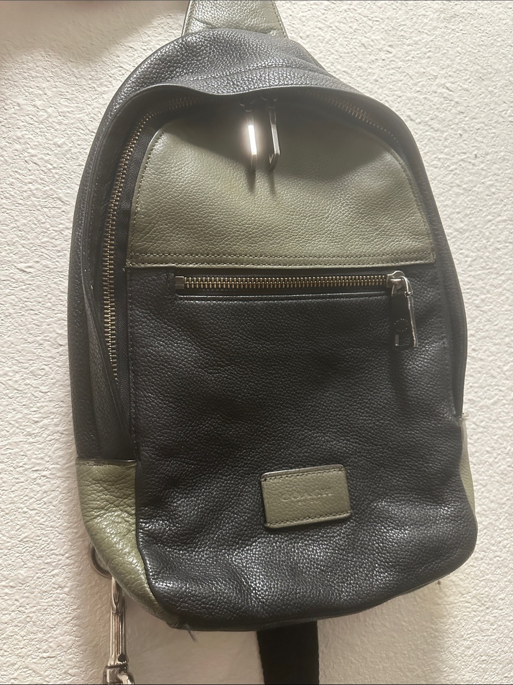 Coach Men's Leather Sling Backpack Black Olive Green